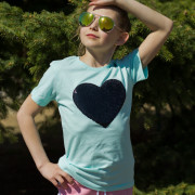 футболка хб лазурь, черные пайетки сердце